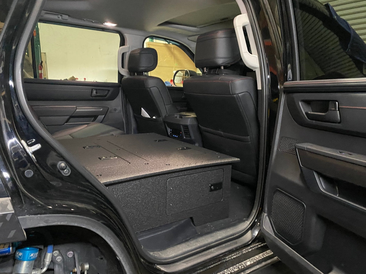GOOSE GEAR Toyota - Sequoia - 2023-Present - 3rd Gen - Explore Series - Seat Delete Plate System - Second Row with Captain's Chairs - 1009-GGR-SH