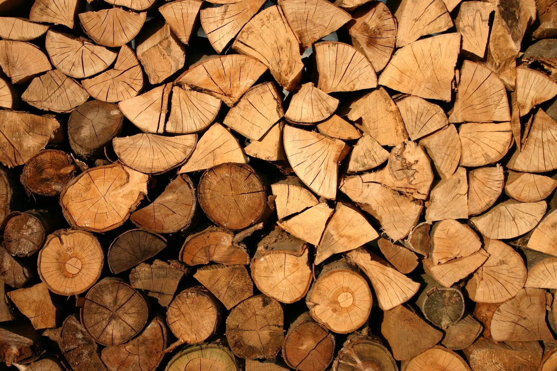 How to Store Your Firewood - Mancave Backyard