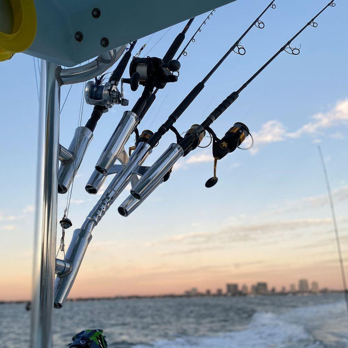 TACO Marine Olympic Rod Holder Cluster "Five-Banger"- F31-0790