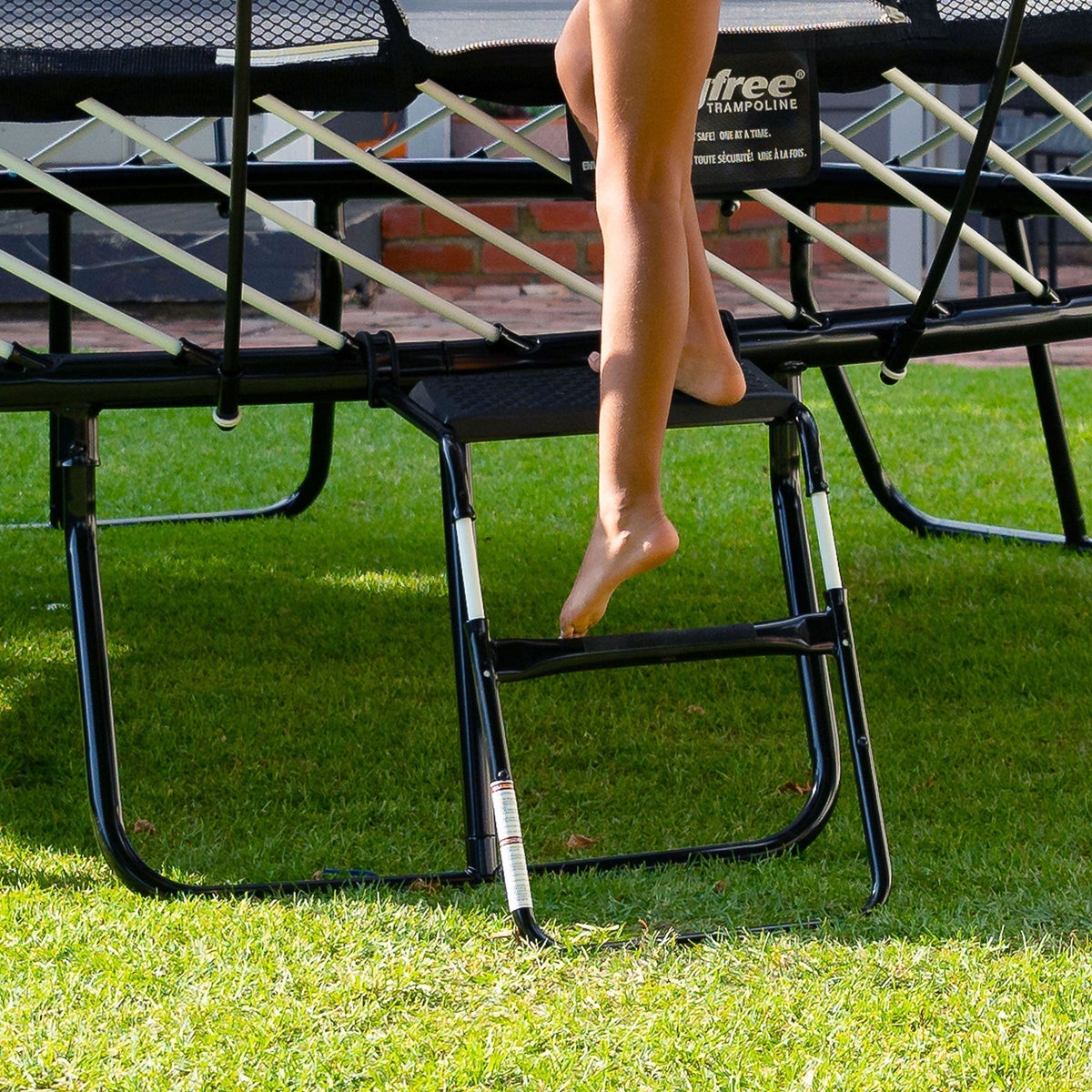 Springfree Trampoline 12' x 19' Trampoline with FlexrStep V2 Ladder Accessory - 401419