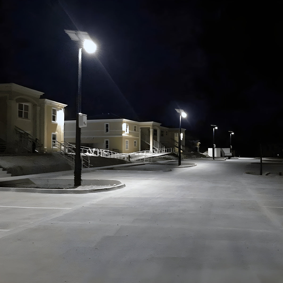 AVS Energy Solar LED Flood Light 15 Watt 2100 Lumens 5000K - AVS-BLK-15W
