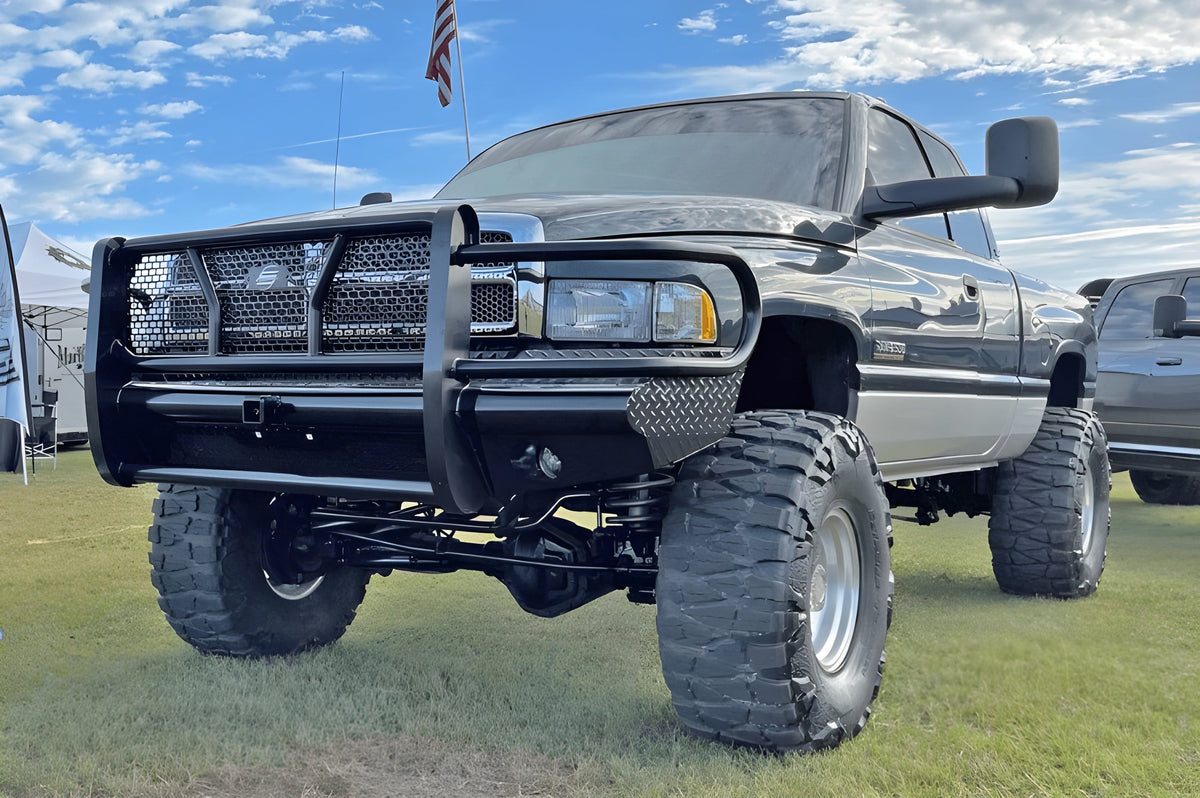 Steelcraft Dodge Ram 2500/3500 1994-2002 HD Replacement Front Bumper with Receiver - HD12200R