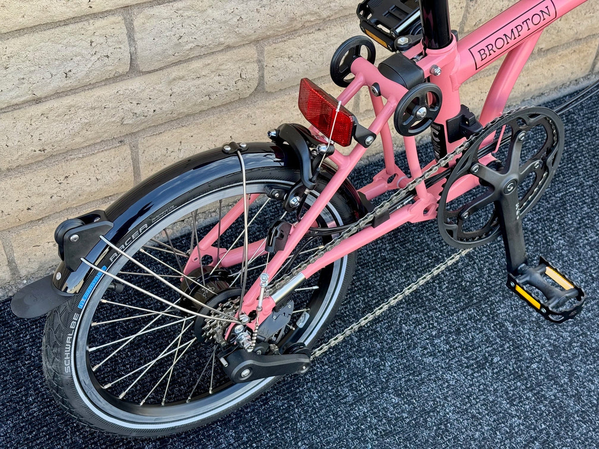 Brompton C Line 12-Speed Mid-HB Flamingo Pink