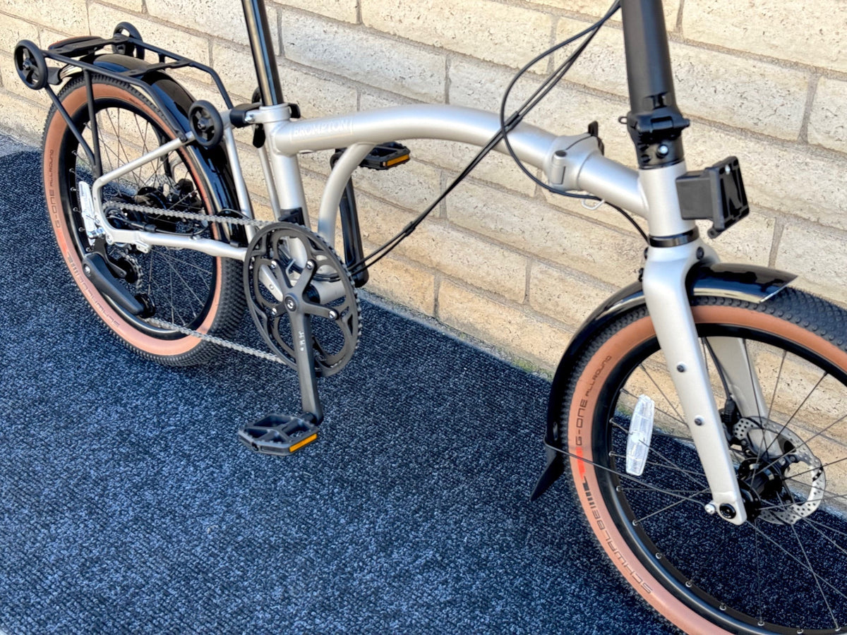 Brompton G Line 8-Speed Trail Dust White 3 Sizes