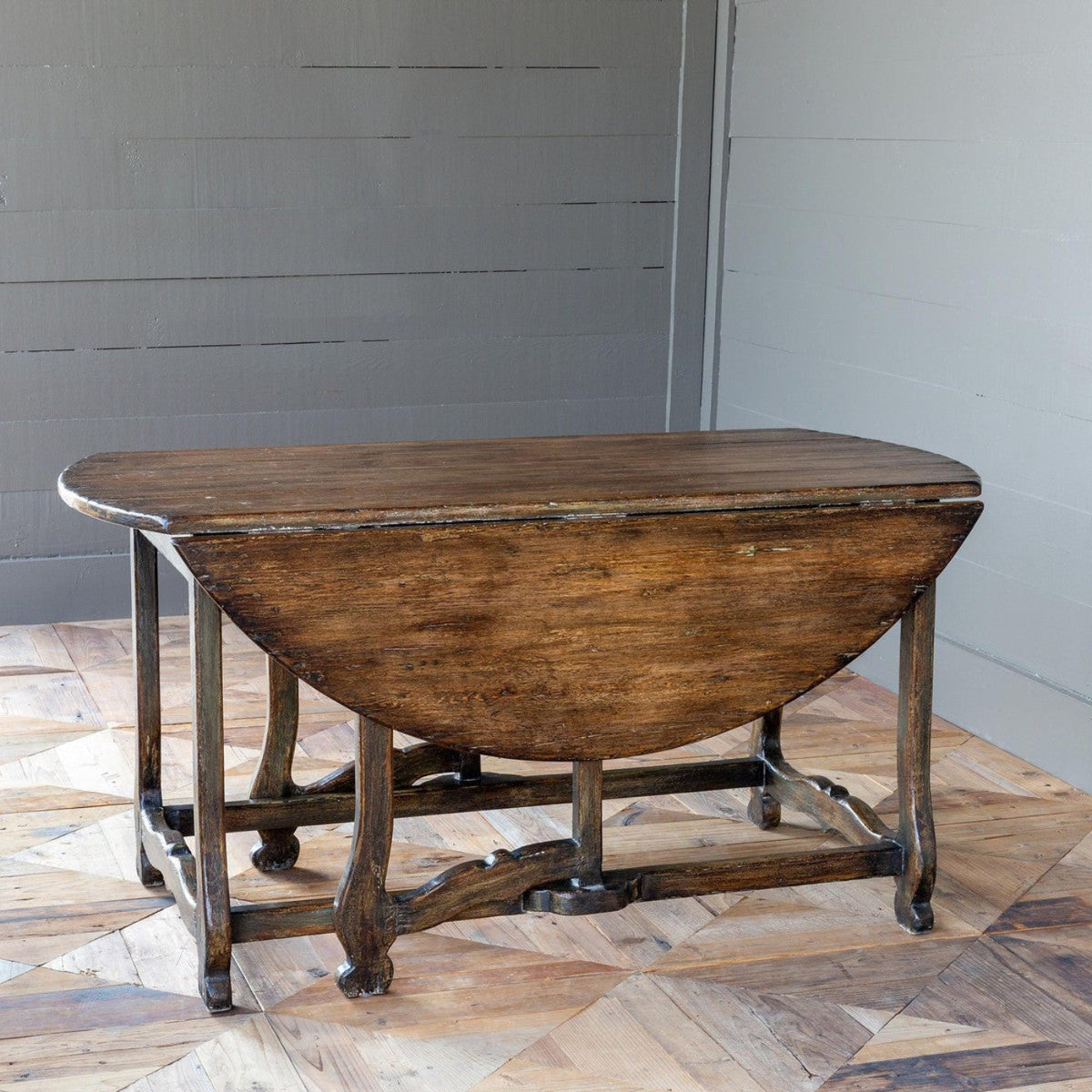 Park Hill Collection Manor Gate Leg Round Dining Table - EFT01108