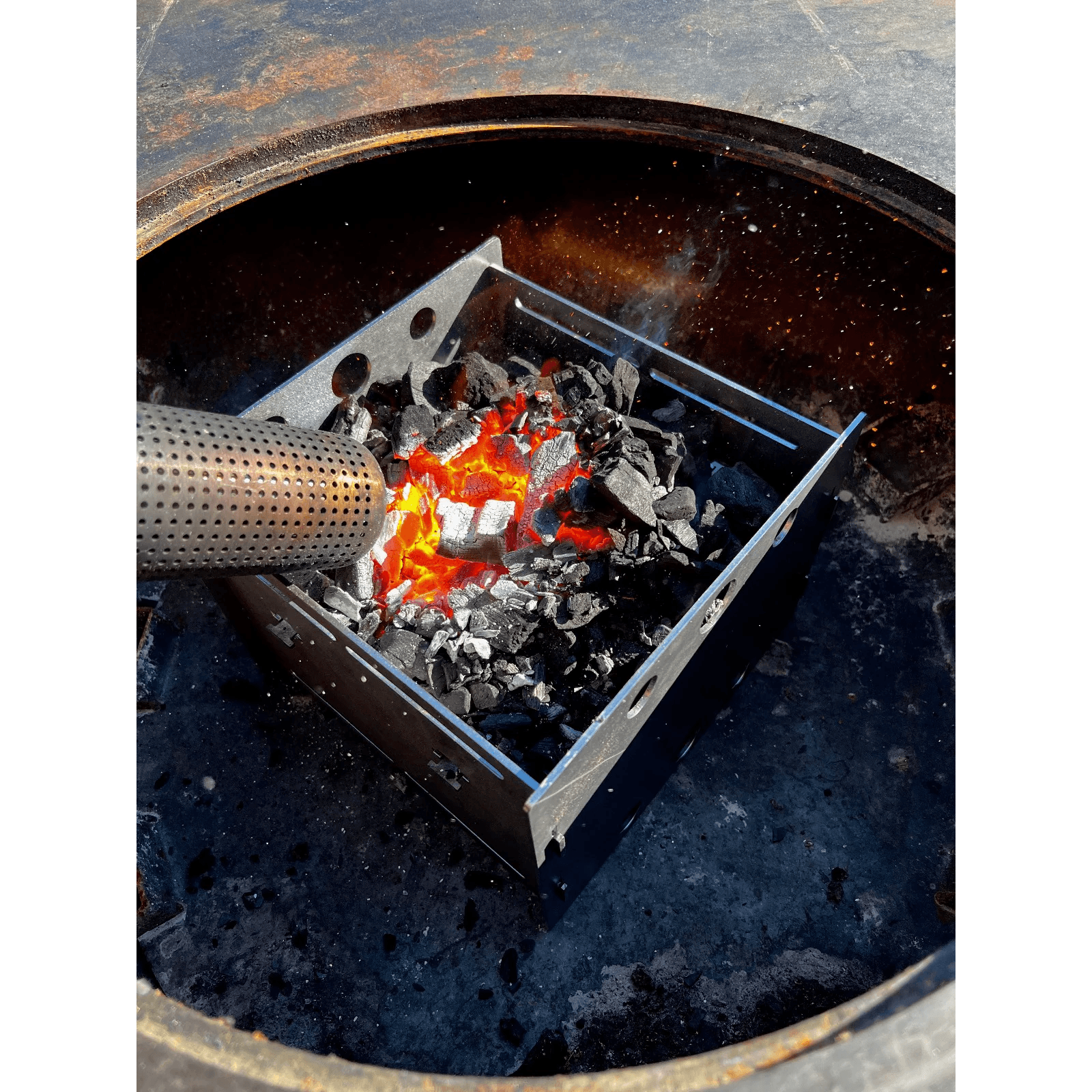 ArteFlame Maximize Efficiency: Grill More, Waste Less with our Charcoal Grill Fuel Saver