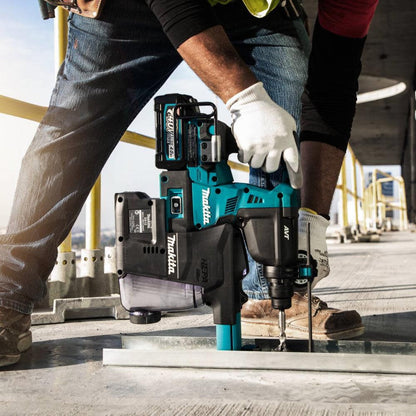 Makita 40V Max XGT️ Rotary Hammer Kit 1-1/8In AVT with Dust Extractor & FREE Makita GRH07ZW - GRH01M1W