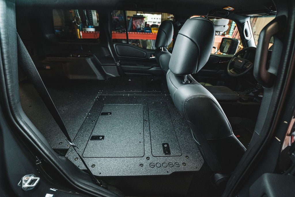 GOOSE GEAR Toyota - Land Cruiser - 2024-Present - LC250 - Explore Series - Seat Delete Plate System - Second Row - Plate Based  -