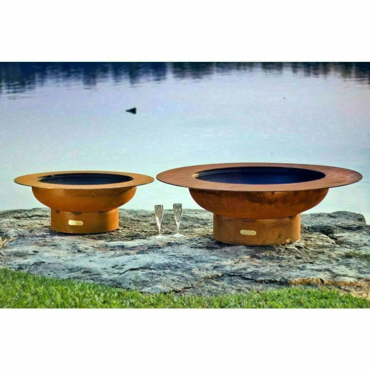 Fire Pit Art Magnum Gas Fire Pit with Lid - Thumbnail 2